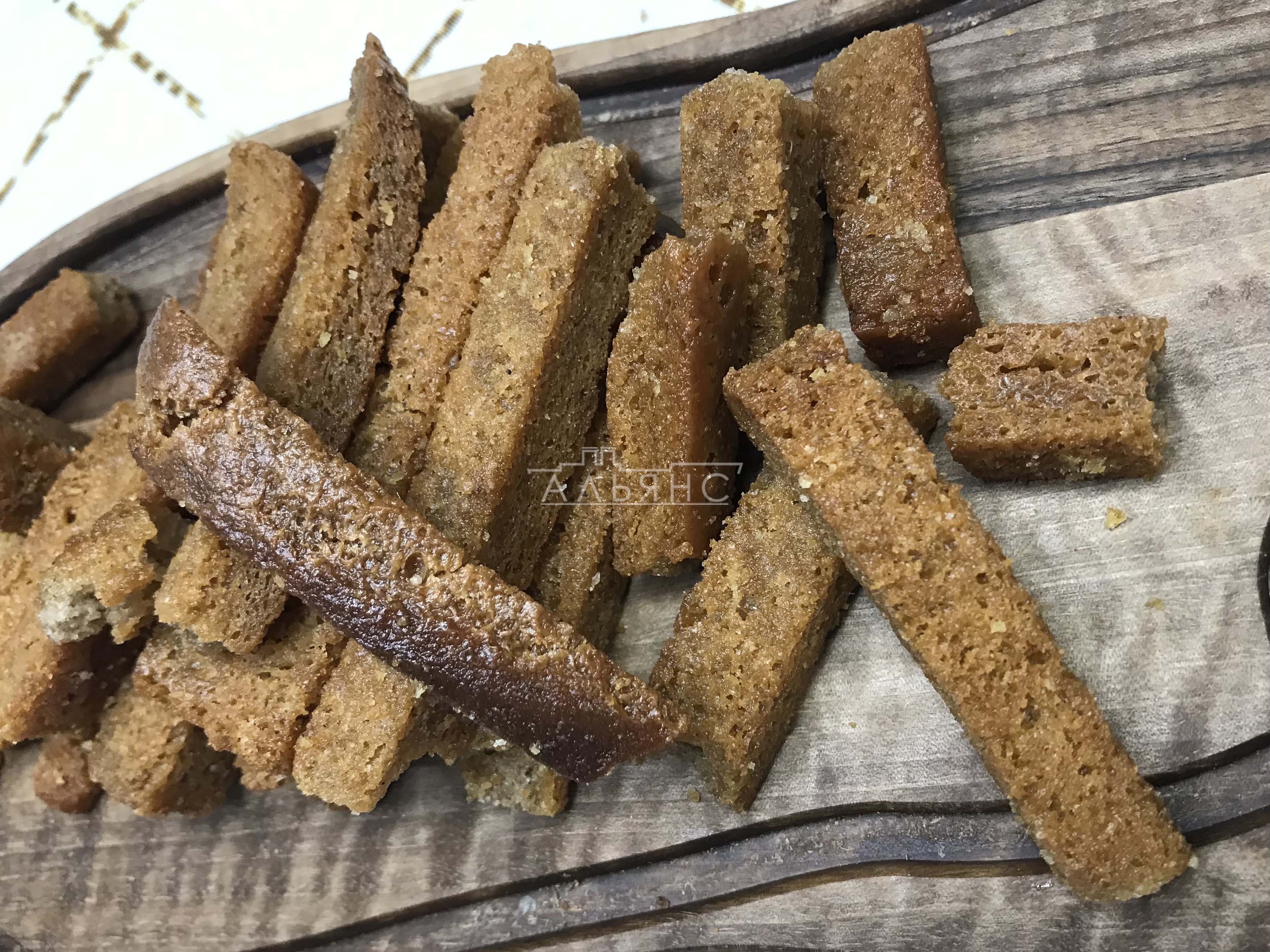 Деревенские гренки с чесноком в Архангельске
