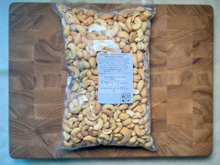 Мясные снеки: Кешью жарено-соленый