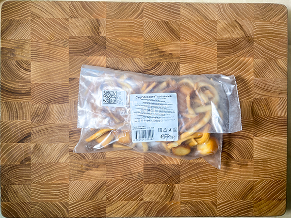 Сыр 150 гр ГОРНЫЙ СЫРОВАР (Ассорти копчёный) в Архангельске