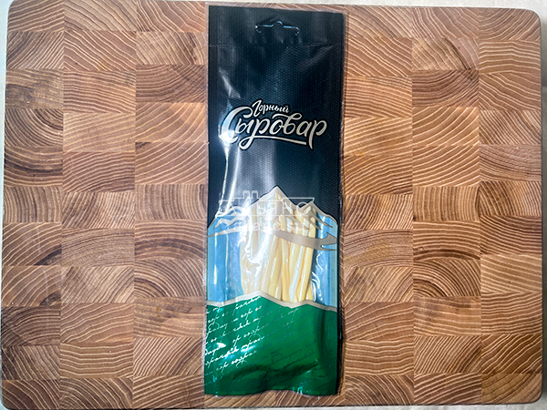 Сыр 60 гр ГОРНЫЙ СЫРОВАР (Нити копчёные) в Архангельске