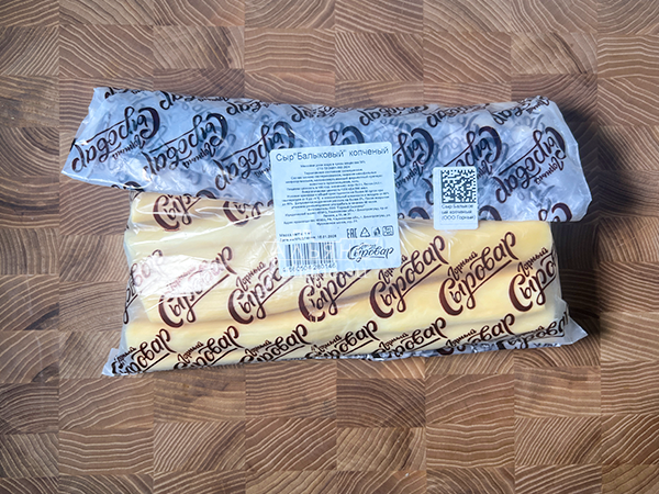 Сыр 1 кг ГОРНЫЙ СЫРОВАР (Балыковый копчёный) в Архангельске