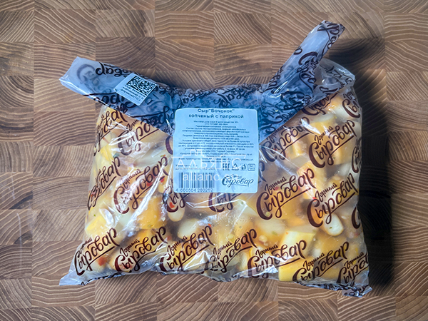 Сыр 1 кг ГОРНЫЙ СЫРОВАР (Бочонок копчёный с паприкой) в Архангельске